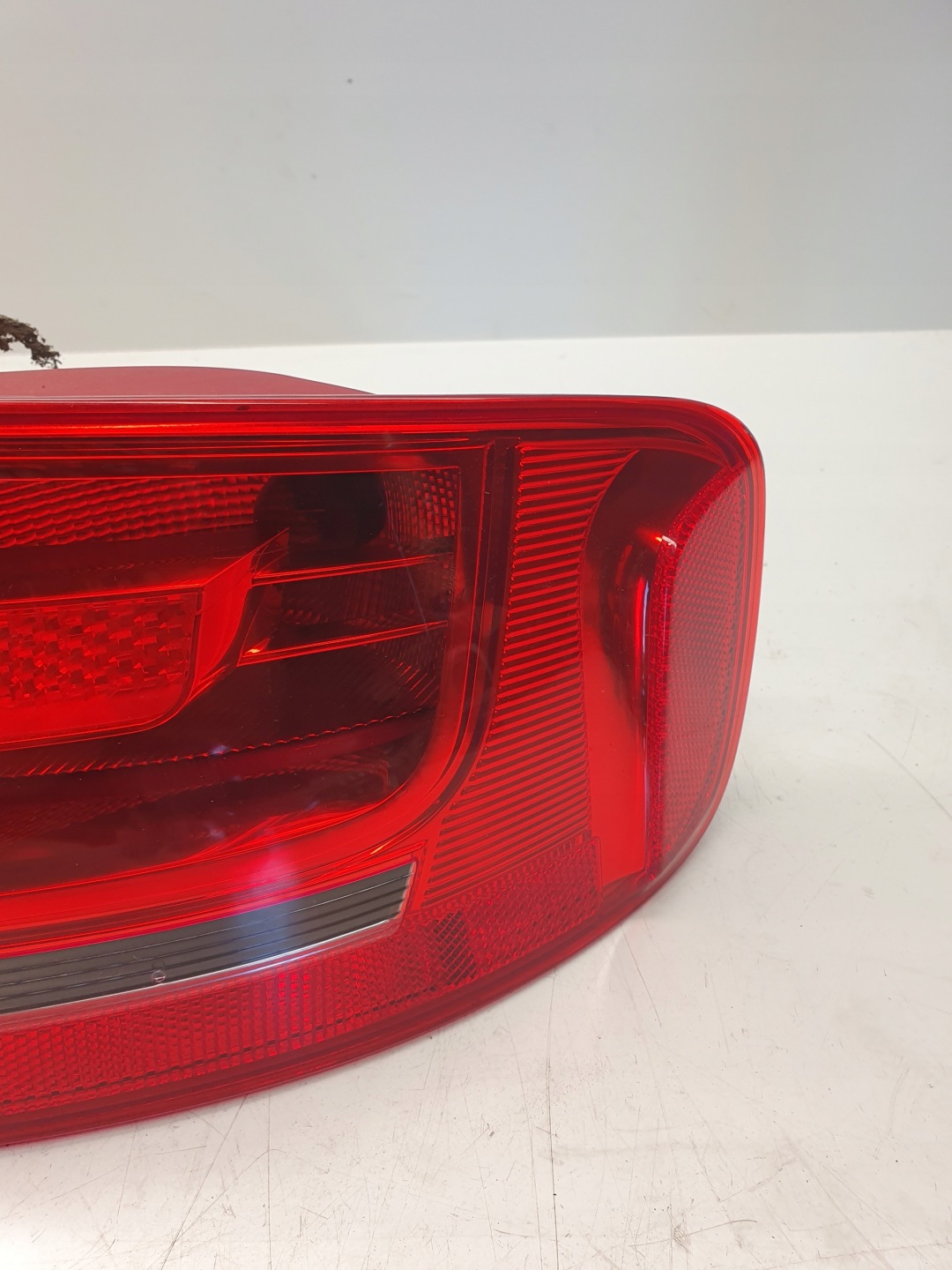 light right rear part W fender AUDI A4 B8 8K5945096D