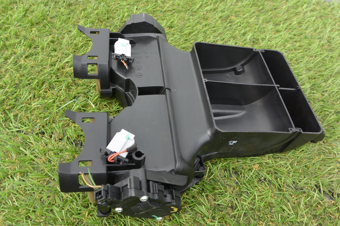 intake air front MERCEDES GL X164 ML W164