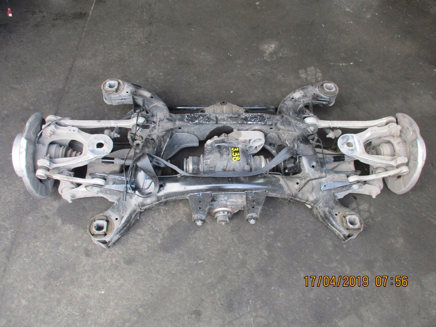 ACHSTRÄGER HINTEN BMW X5 F15 2,0D