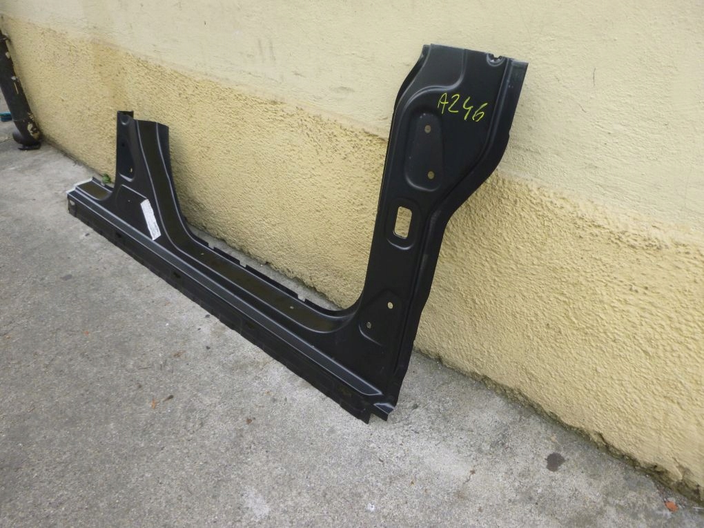 MERCEDES B KLASA W246 A246 threshold pillar right ORG
