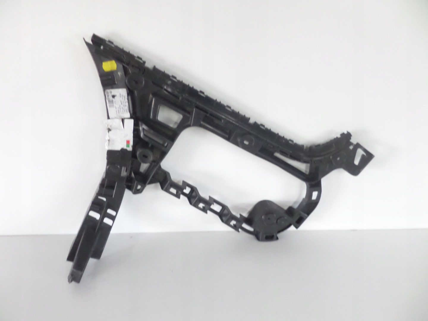 STAFFA SUPPORTO POSTERIORE DESTRA VW PASSAT CC LIFT 12