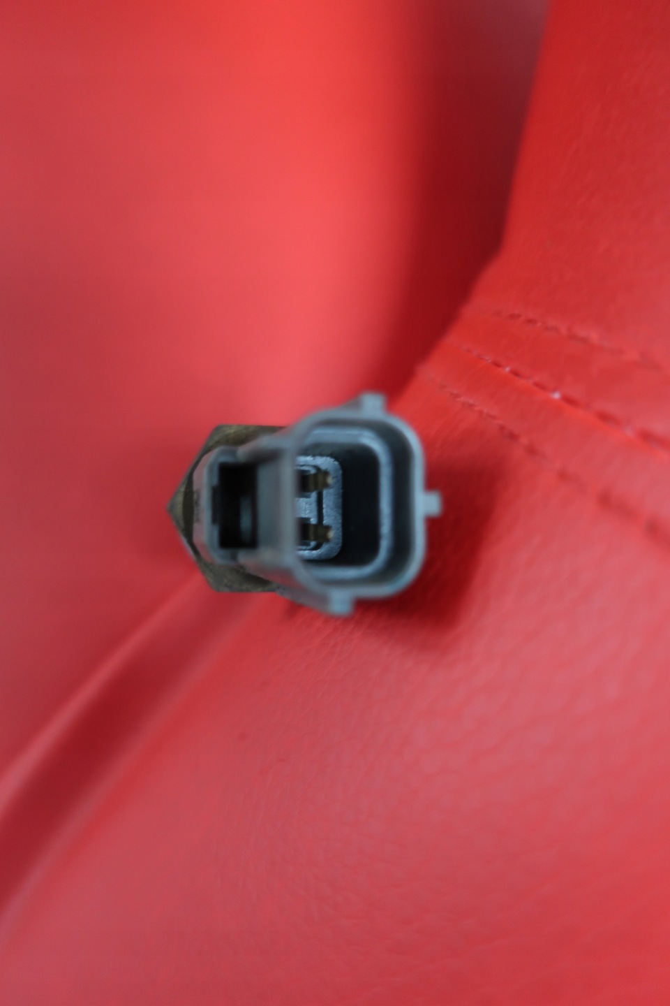 Sensor TEMPERATURY des Gasses SUZUKI JIMNY ORGINAL