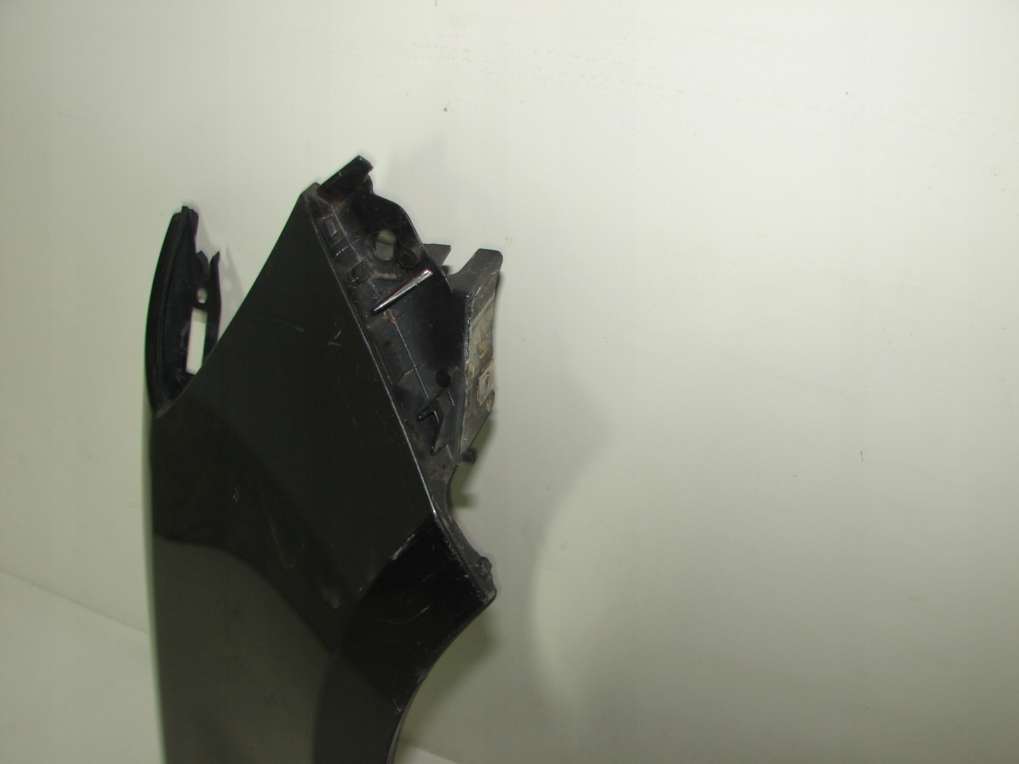 fender front front right RENAULT CLIO III 185