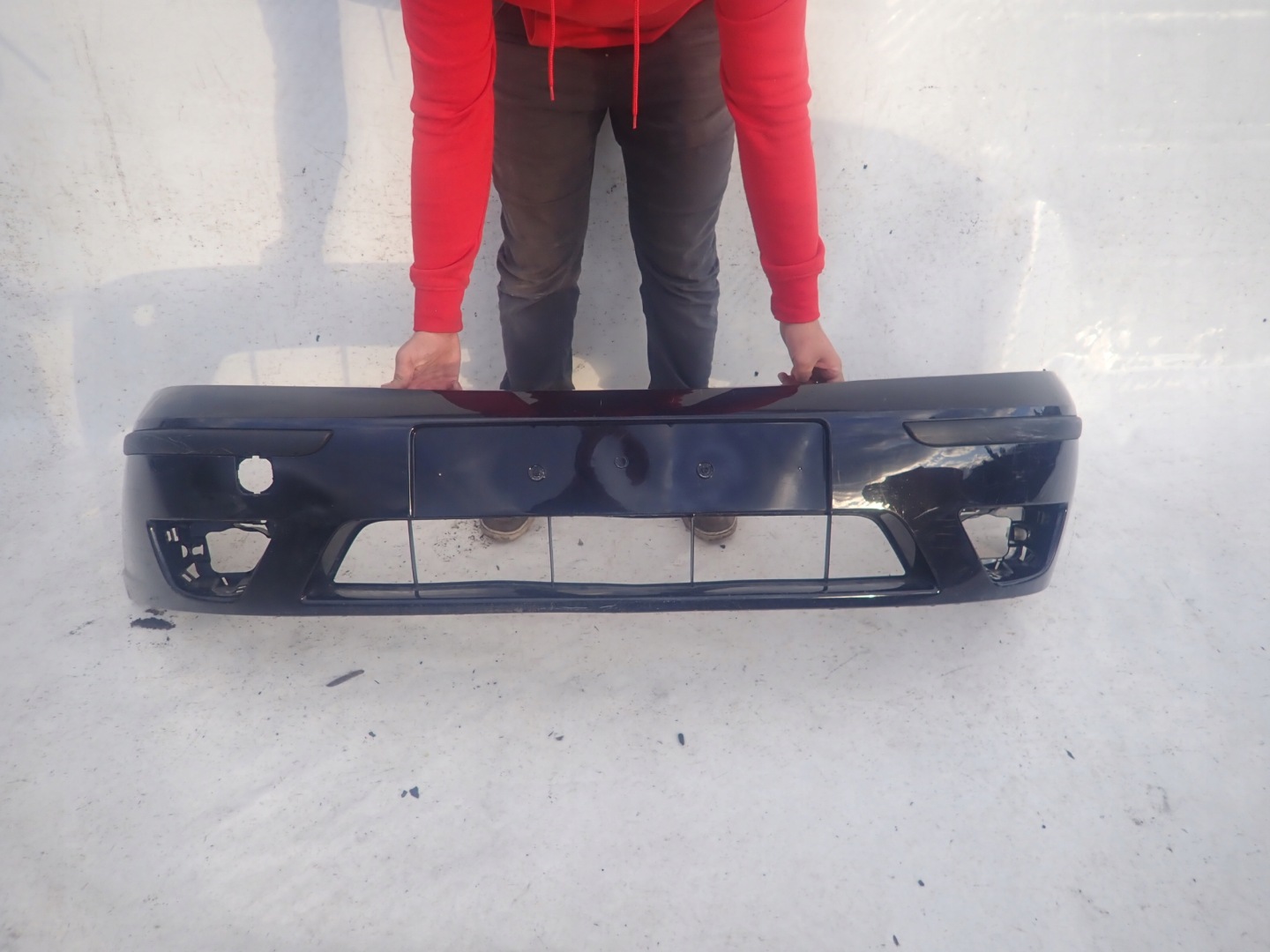 FORD FOCUS and LIFT 01-04 bumper front front