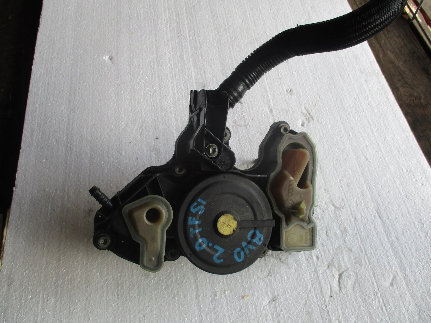 Odma AUDI A3 8V0 2,0tfsi 06K103495P