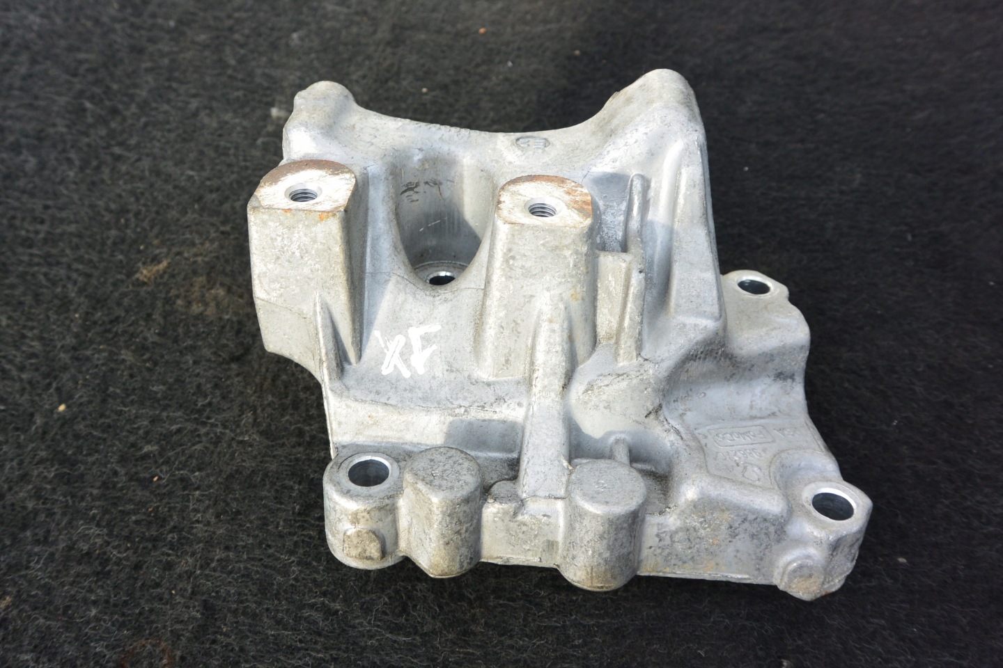 engine mount 2.2D JAGUAR XF X250 9656597780