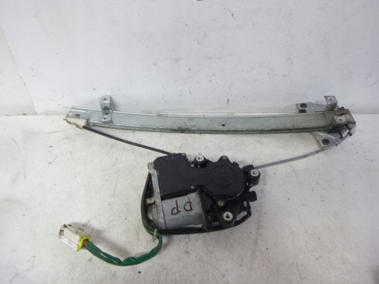 MÉCANISME VITRE DROITE AVANT MITSUBISHI GALANT VIII