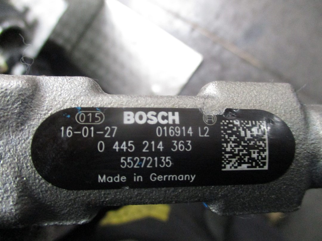RAMPE INJECTION 0445214363 FIAT 500X 1,6JTD