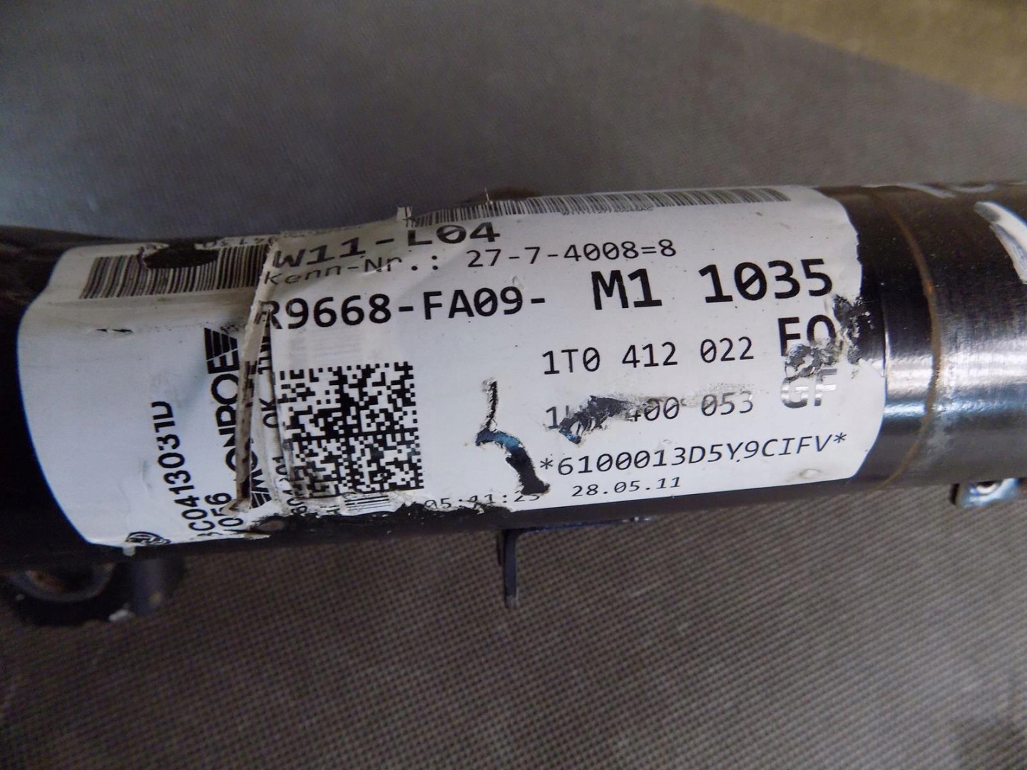 VW TOURAN II shock absorber left front AKTYWNY