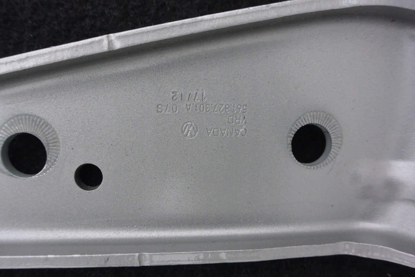 hinge bonnet VW PASSAT B7 B8 USA LB7W KOMPLET