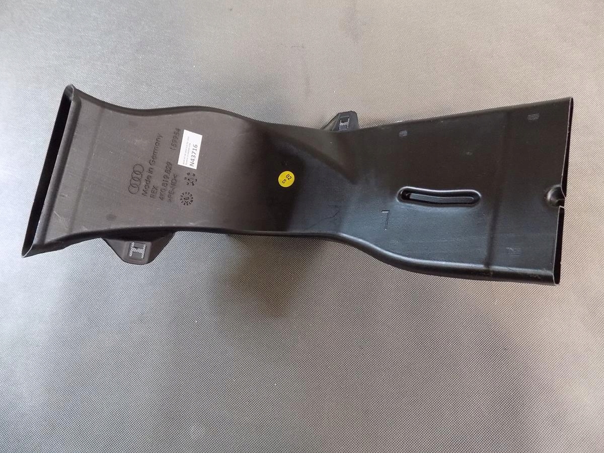AUDI A7 4K TUNEL air hose 4K0819829