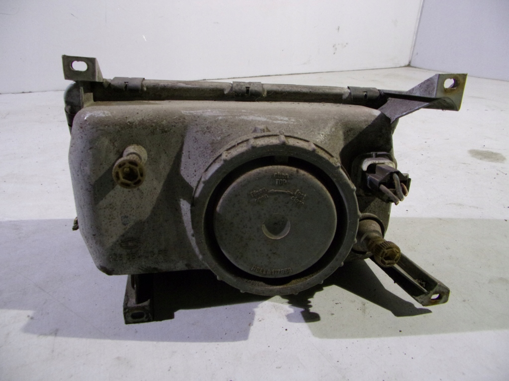 Volvo 340 light right front front