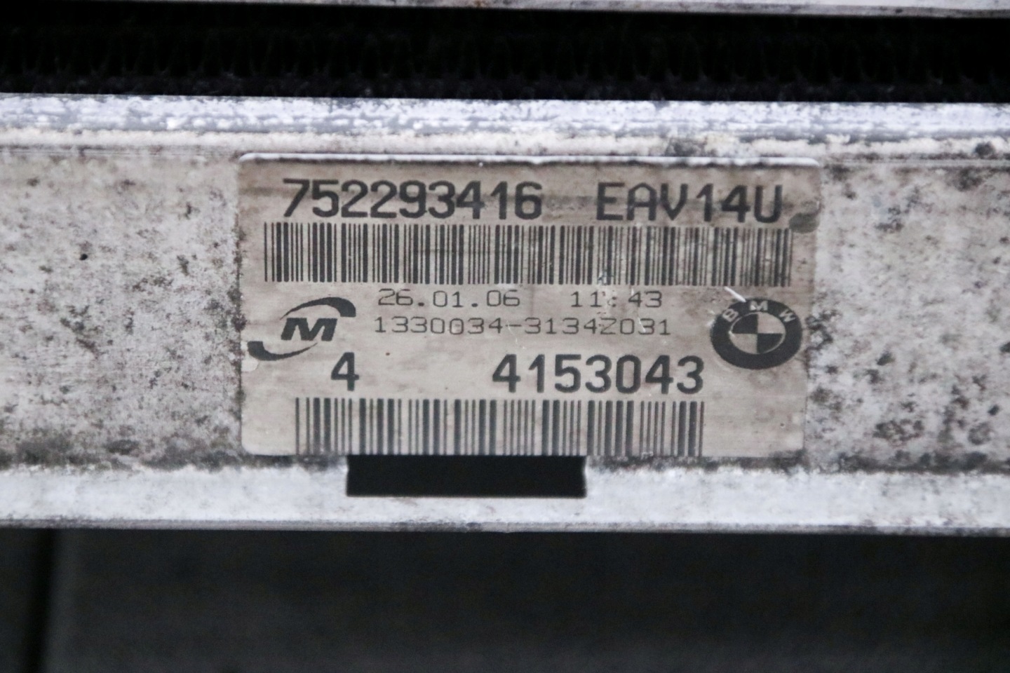 BMW E87 E90 E91 chladič vody KLIMY řízení 7522934
