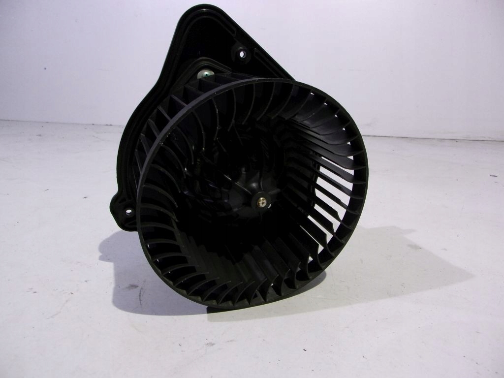 Volvo C70 and heating fan air conditioning devices