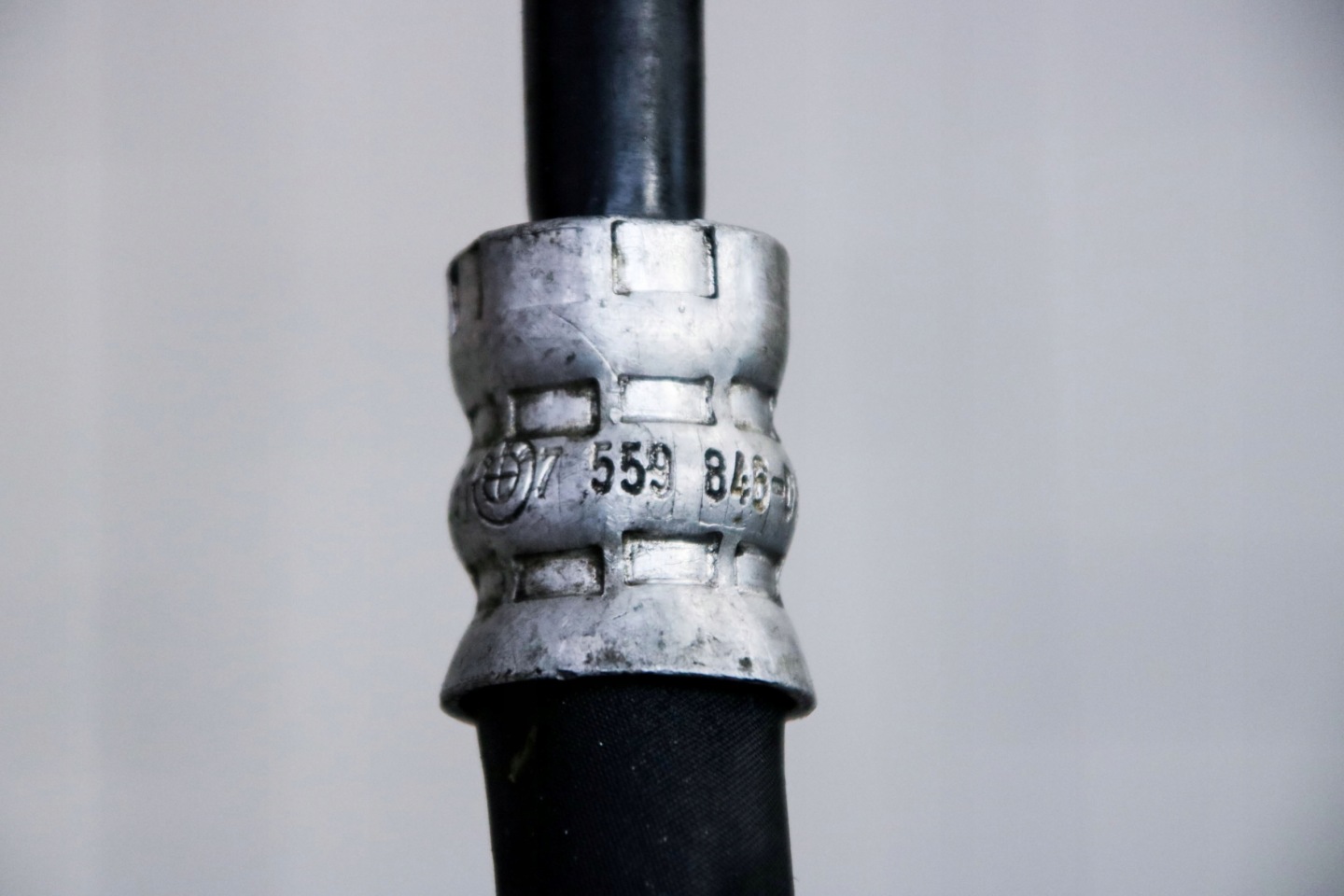 BMW E81 E87 N45 N46 Ölleitung Getriebe 7559846