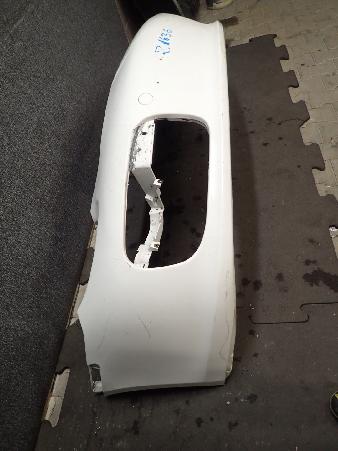 nárazník předek PORSCHE BOXTER 987