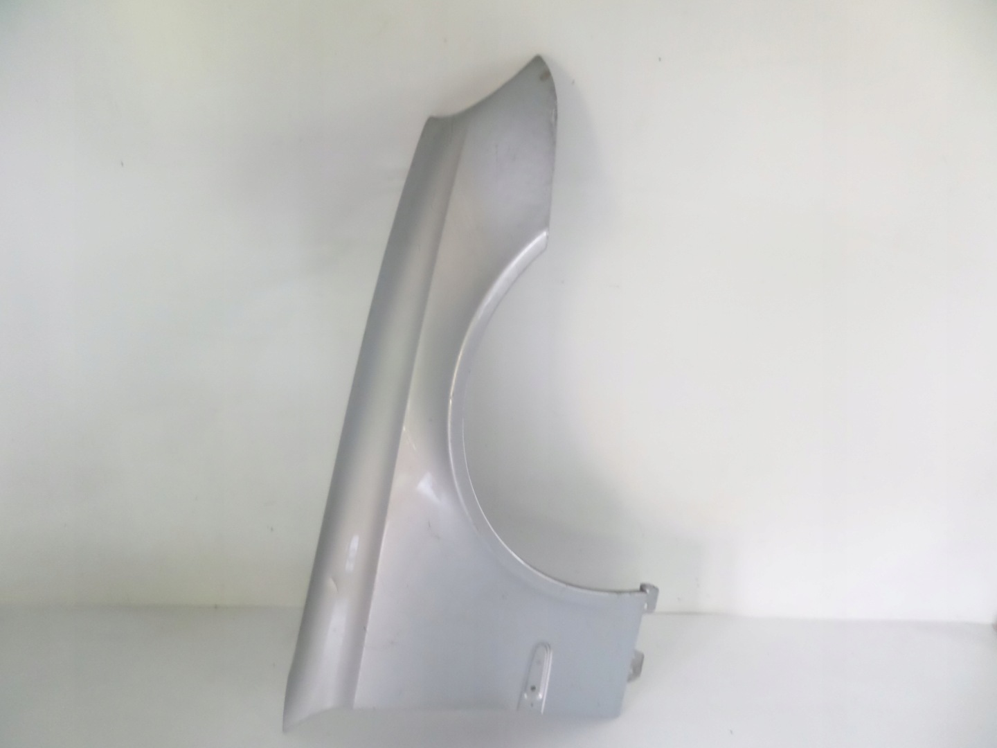 fender front front right MERCEDES E KLASA W211