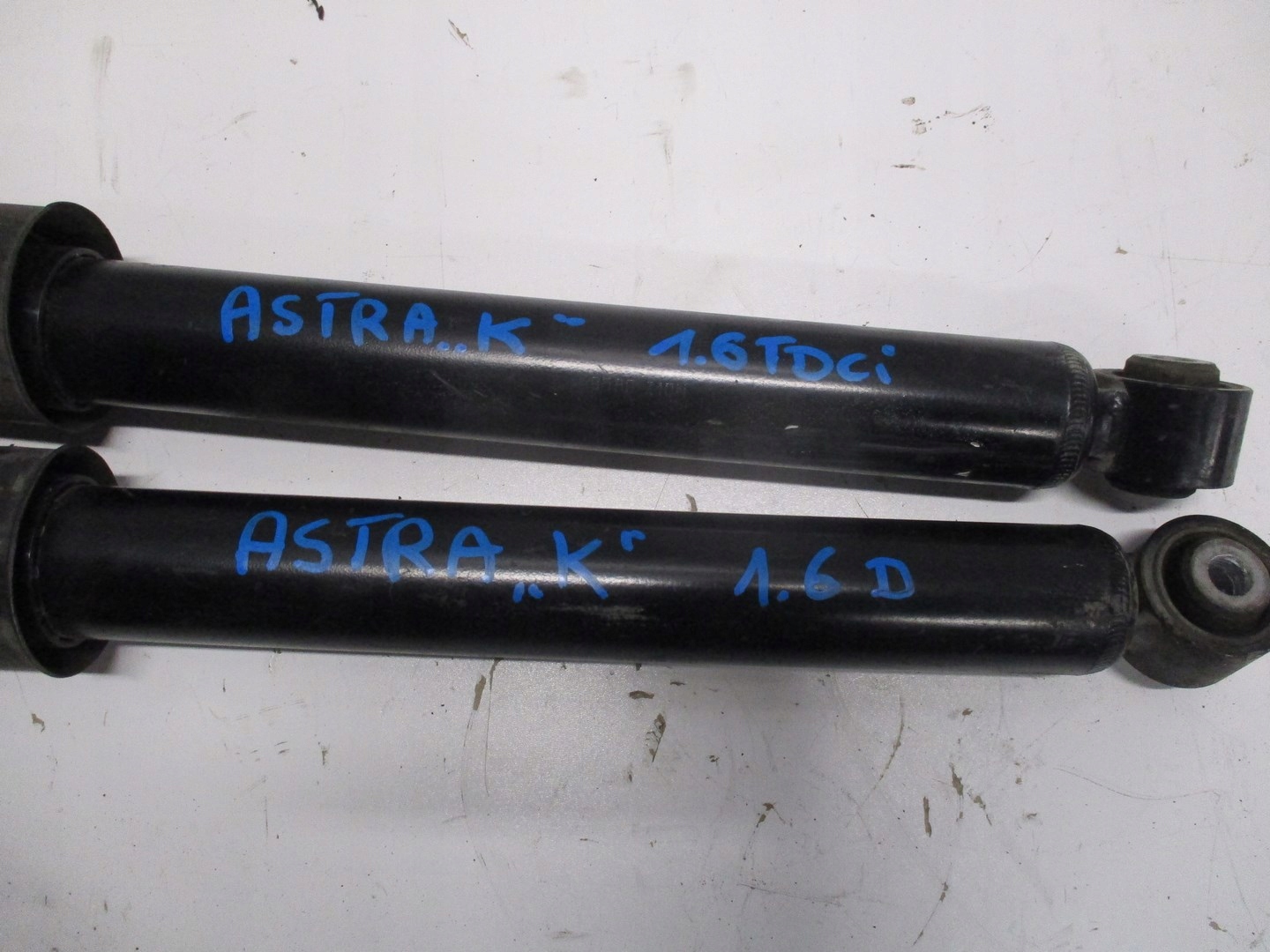 STOSSDÄMPFER STOSSDÄMPFER OPEL ASTRA 5 V K 1,6CDTI