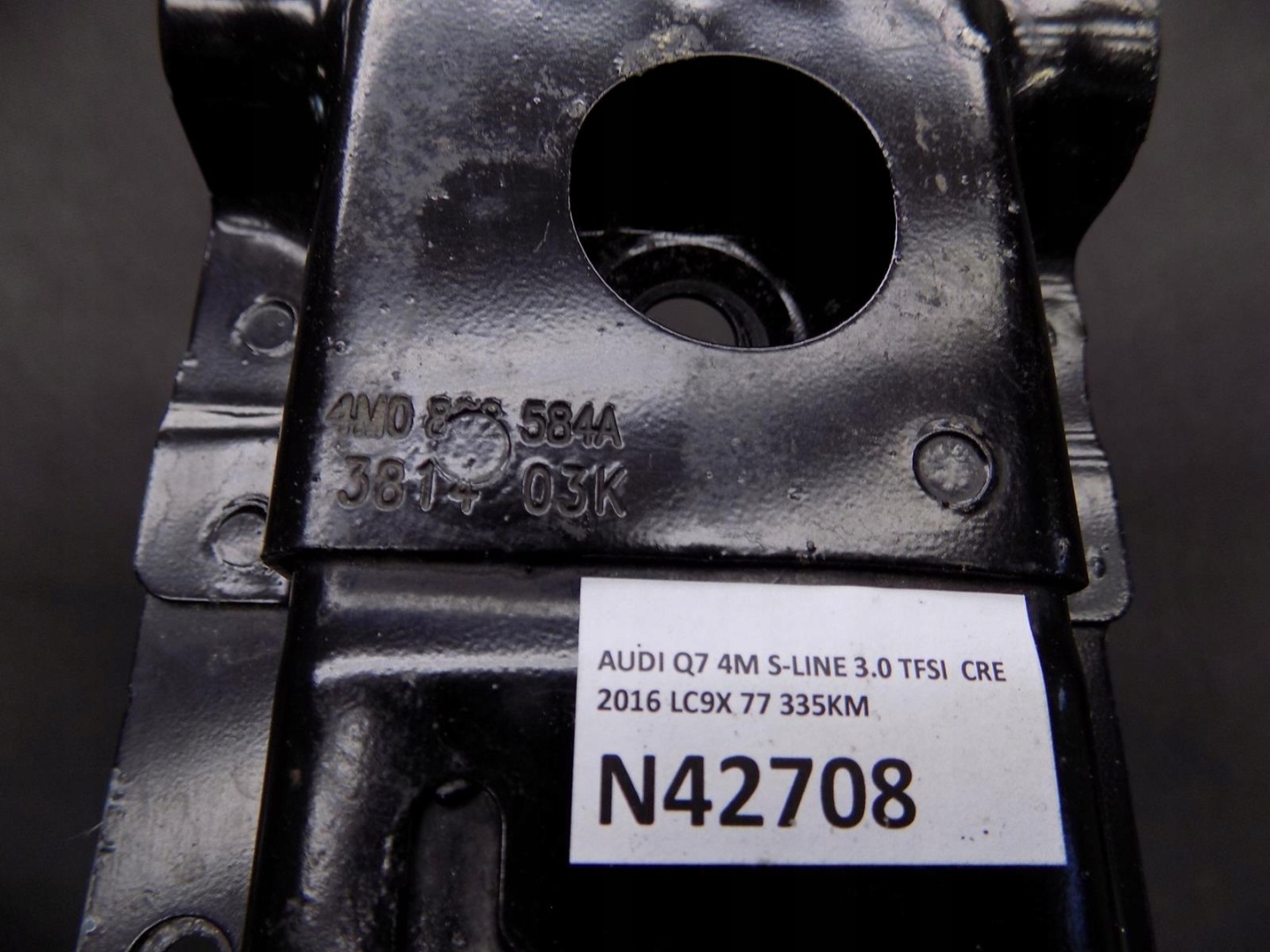 AUDI Q7 4M pillar 4M0801387A