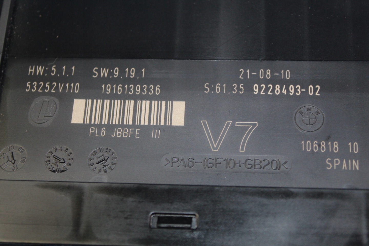 BMW 5 F11 F10 module control unit 9228493