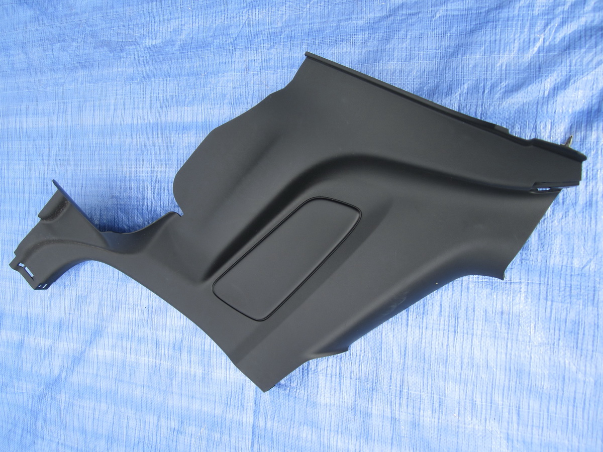 side upholstery rear left Ford Mustang 2015 2016