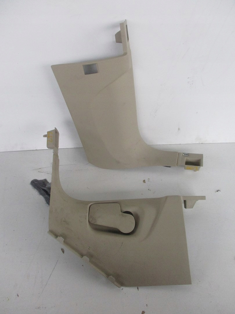 spoiler cover plastic AUDI Q7 4M0 16R