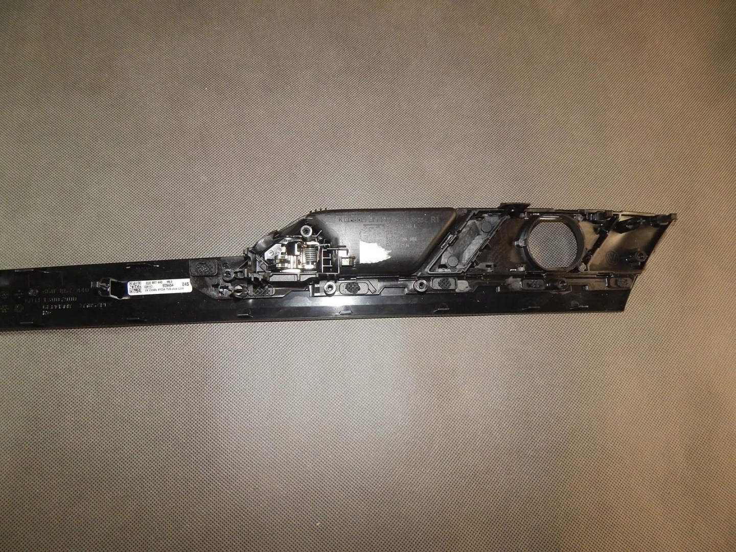 PASSAT decorative trim door right front 3G0867440