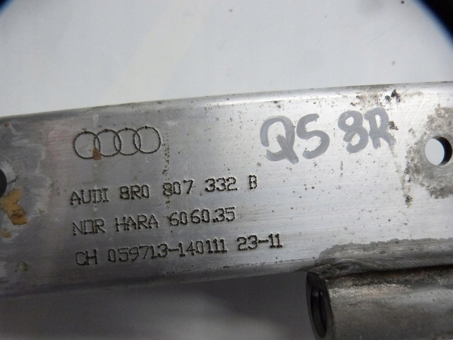 AUDI Q5 8R beam tip siders right left rear part