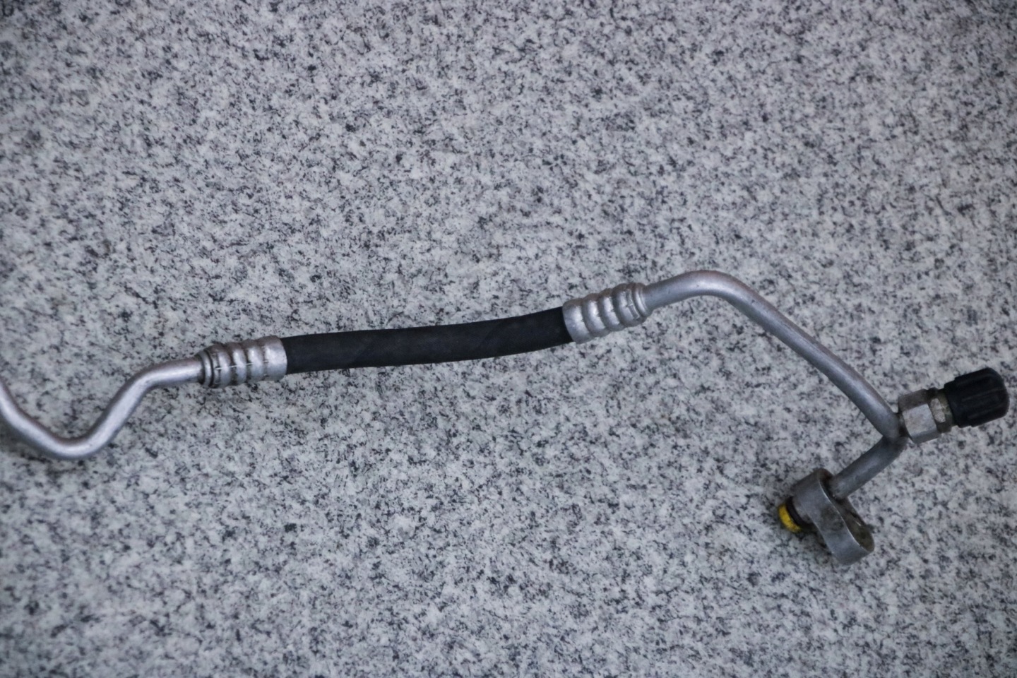 BMW E60 E61 520d tömlő cső klíma 9155352