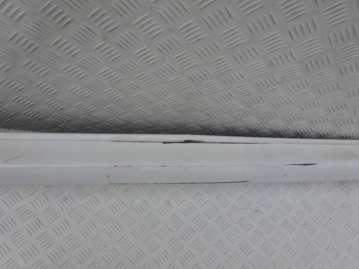 MERCEDES CLS C257 W257 AMG threshold right moulding