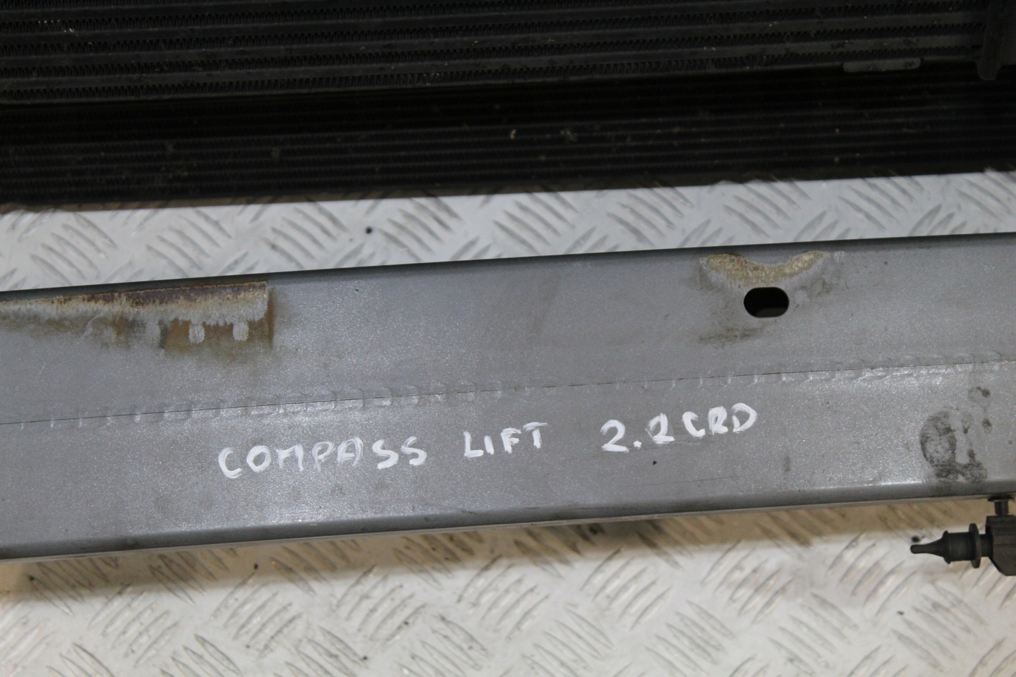 support panel for radiators radiator JEEP COMPASS and LIFT 2,0 CRD