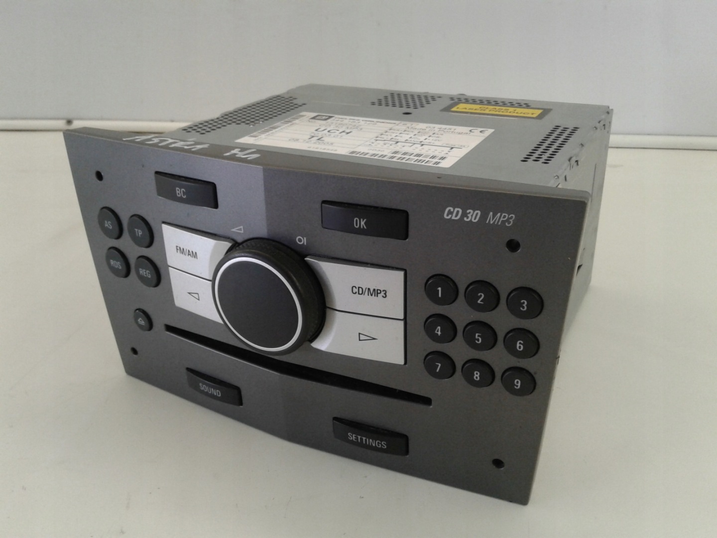Radio 13190742 Astra H 1,9 CDTI