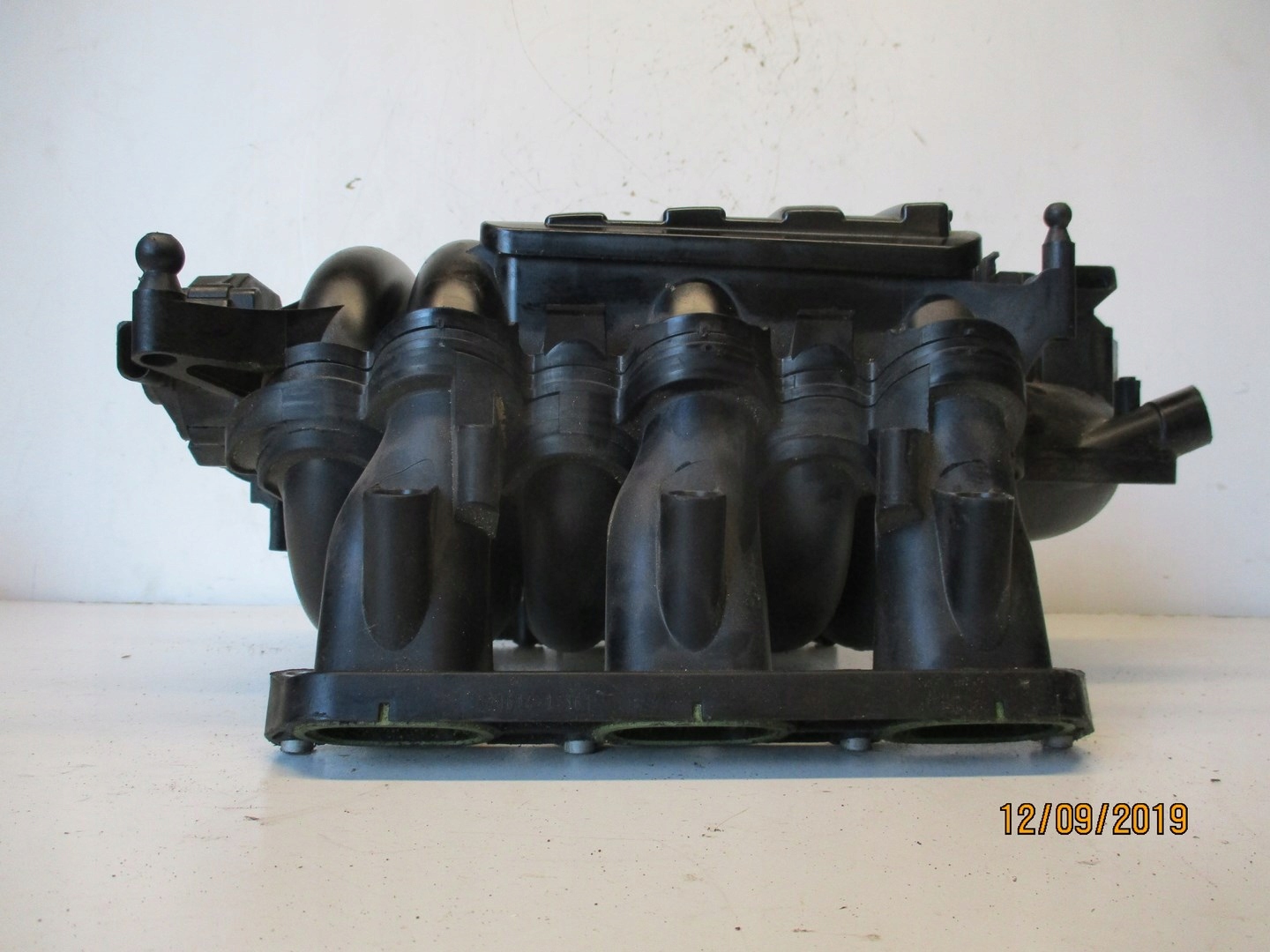 intake manifold AUDI A8 4H0 3,0TFSI 06L133151L