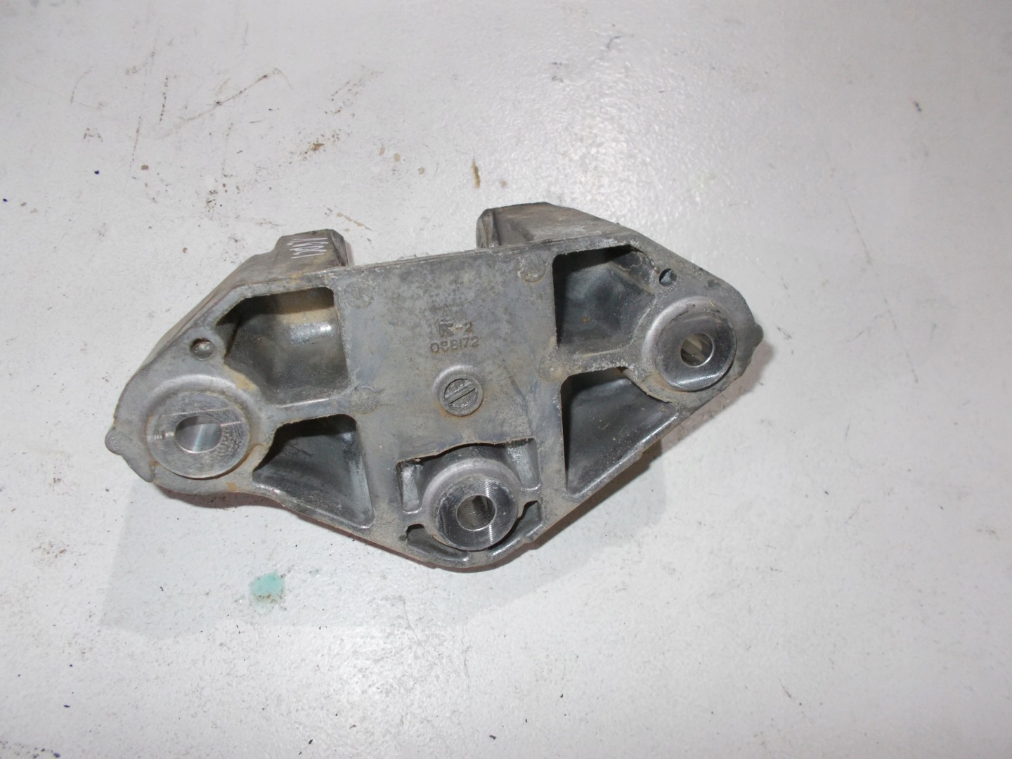 NISSAN QASHQAI J11 1,6 DCI holder engine mount