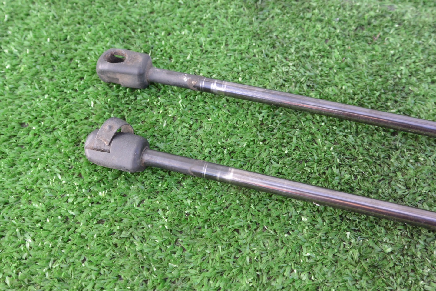 SILOWNIKI bonnet KPL VOLVO S60 V60 II LIFT KPL