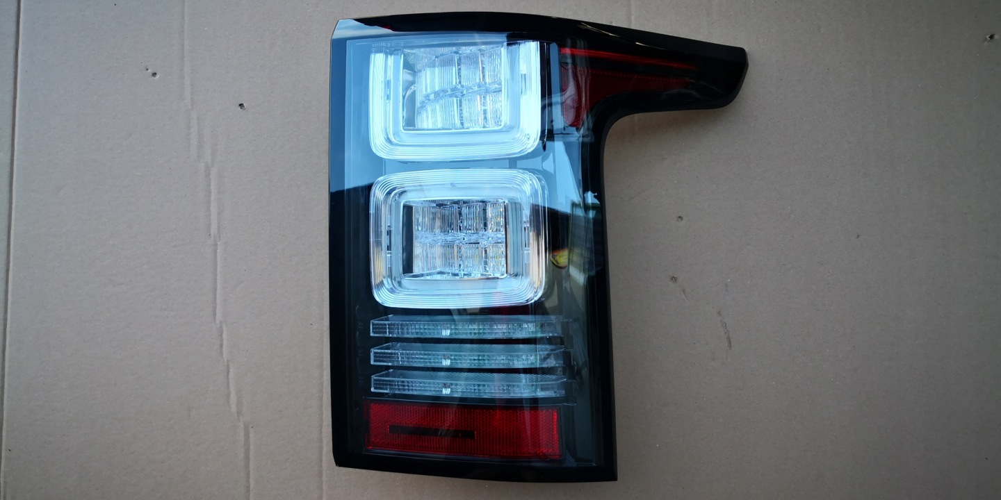 Range Rover Vogue autobiography biala light rear part
