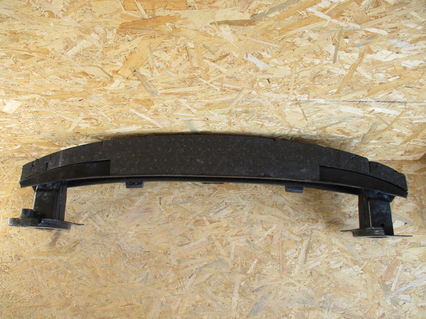 bumper support front VW GOLF V GOLF V+