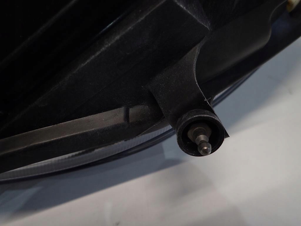 light front front right FORD FIESTA MK8 17