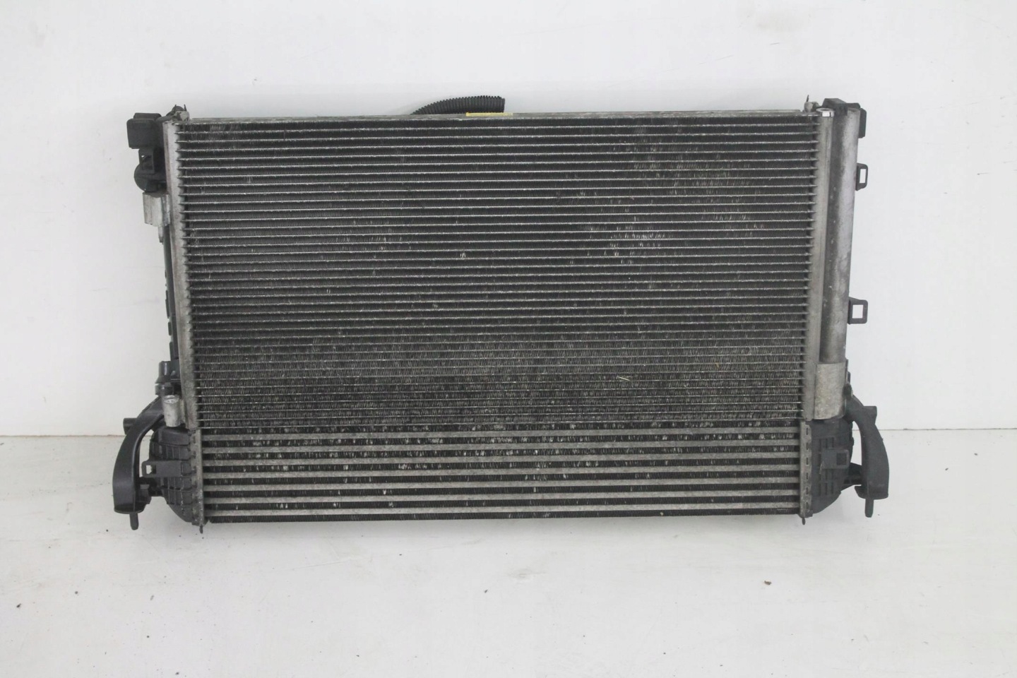 KOMPLET chladiče ventilátor LAGUNA III 2.0 DCI