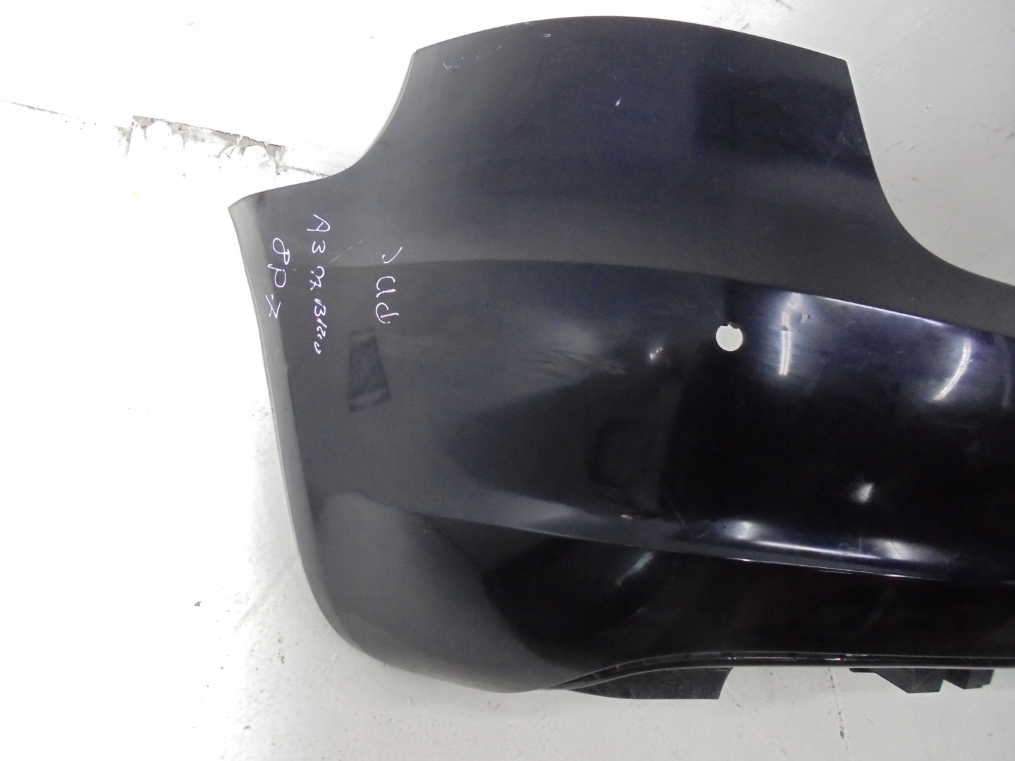 AUDI A3 8P CABRIO bumper rear part rear PDC
