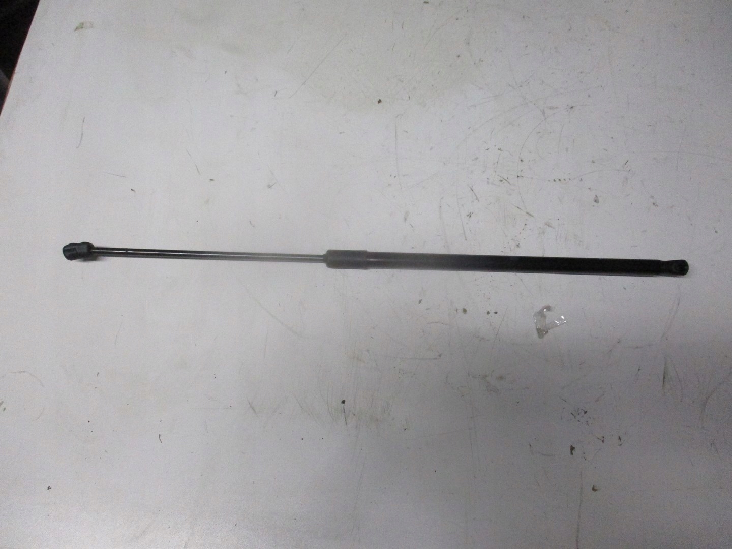 damper bonnets MERCEDES GLA 156 1979150490N