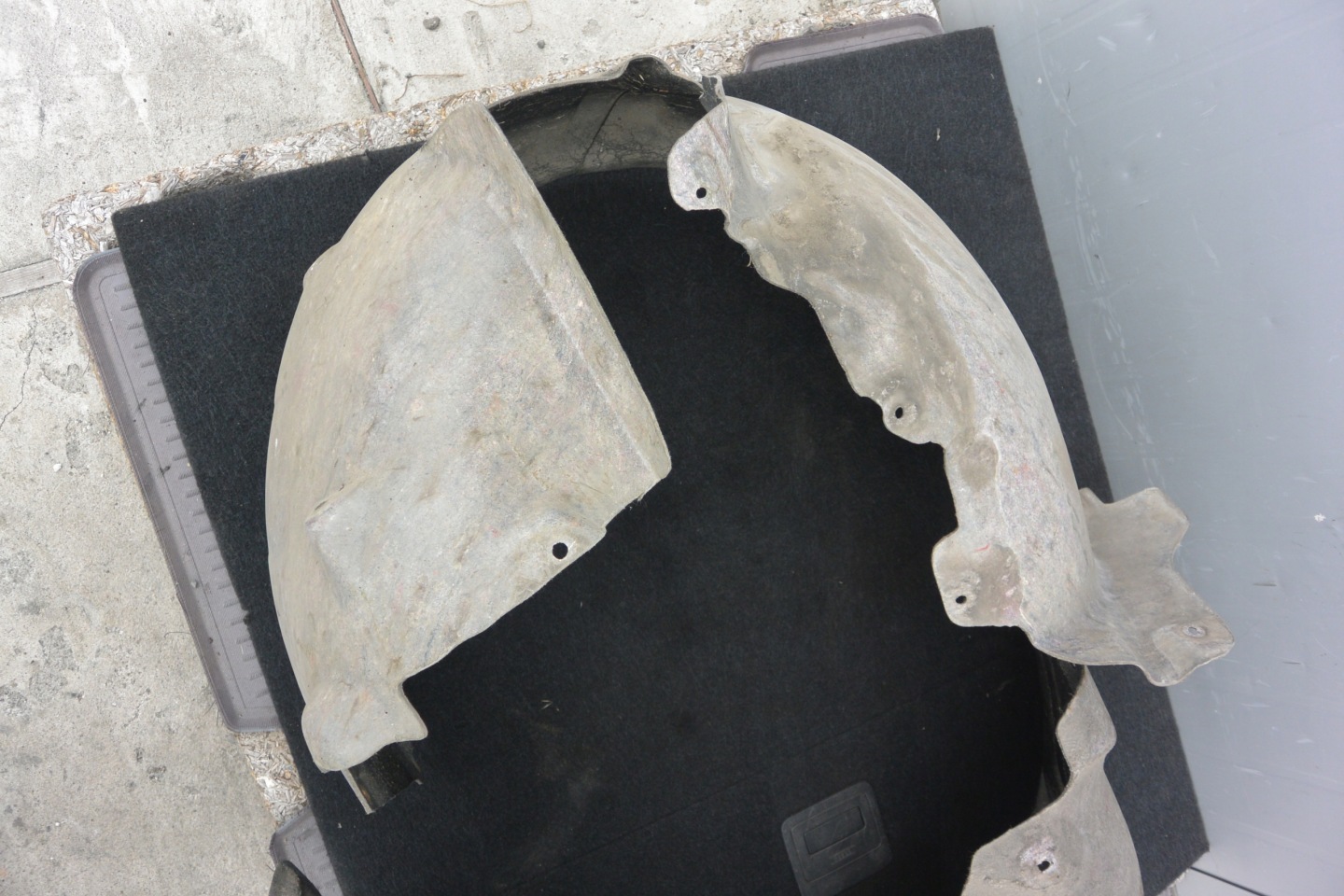 mudguard rear part left right AUDI TT 8J KOMPLET