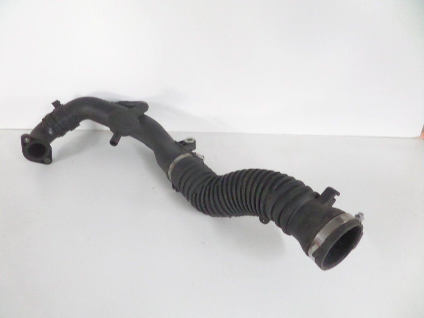 pipe air hose RENAULT MEGANE SCENIC III 08