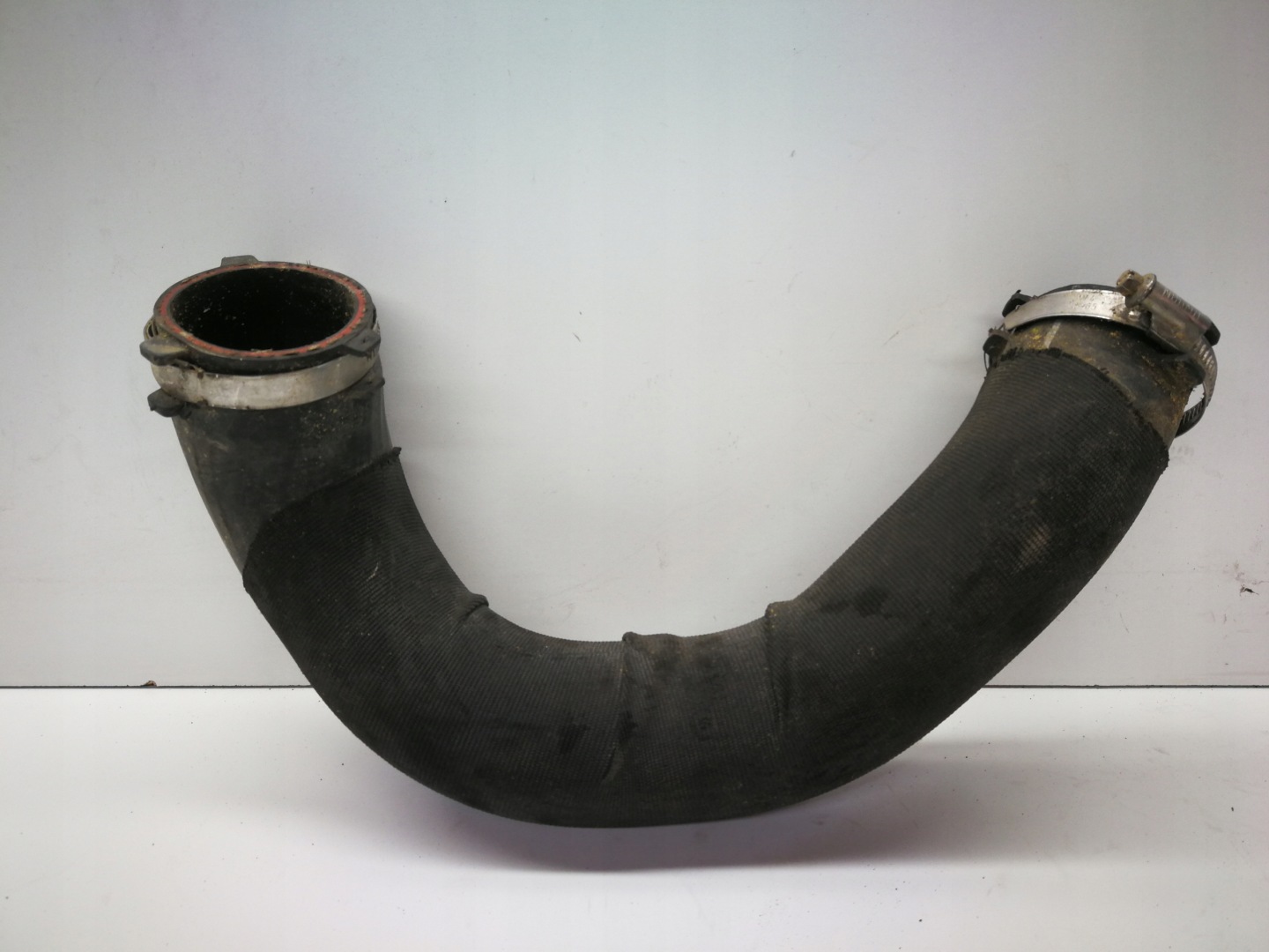 trouba hadice intercoolera AUDI Q5 8R 8R0145736N