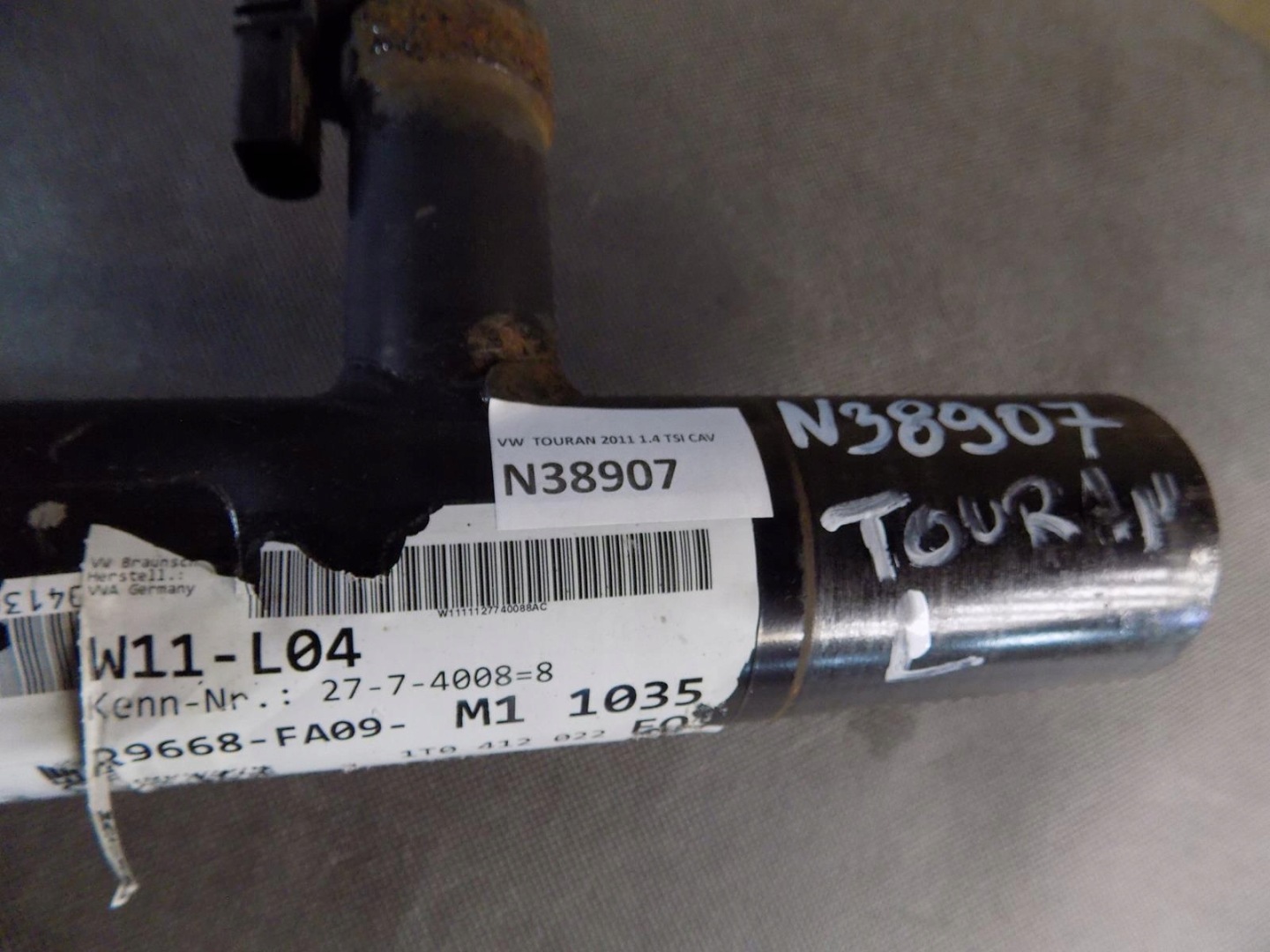 VW TOURAN II shock absorber left front AKTYWNY