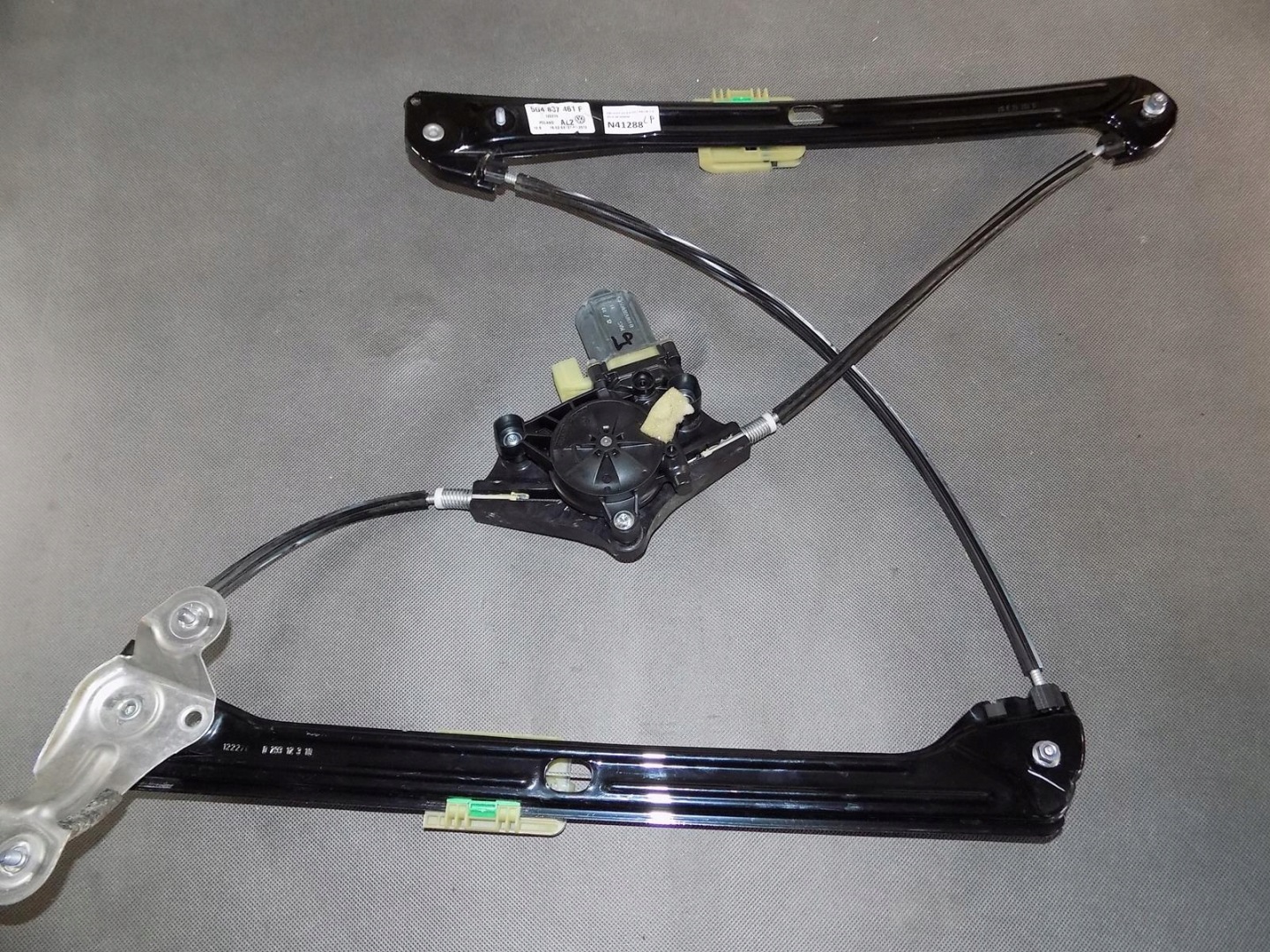 VW GOLF VII mechanism windows left front 5G4837461F