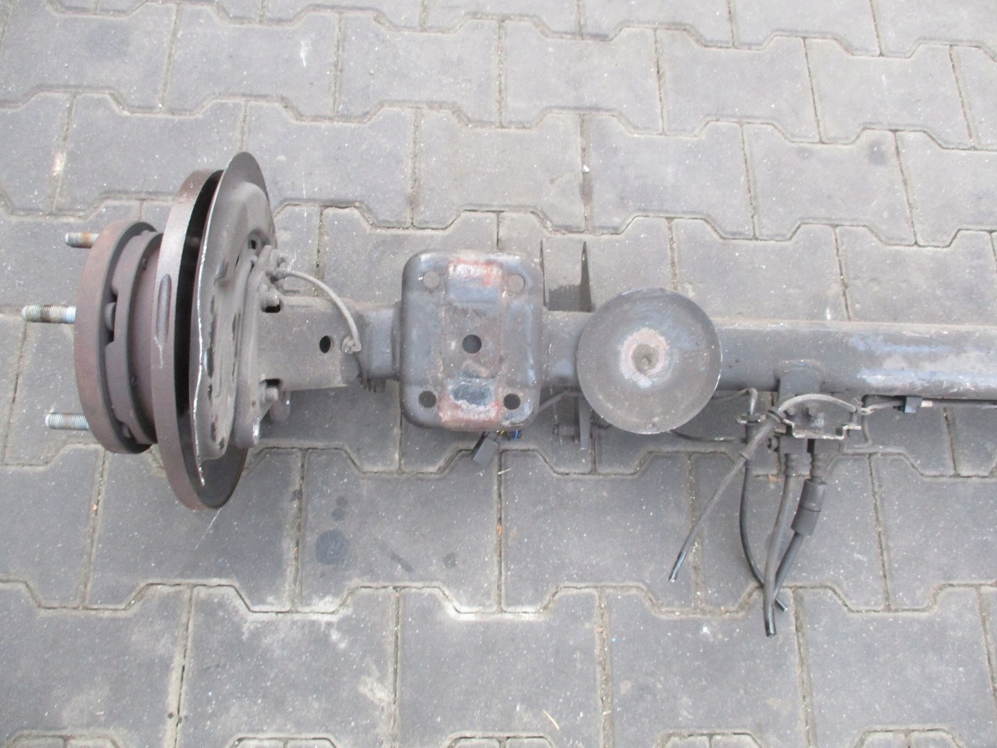 axis sususpension sider FORD CUSTOM 2,2D 15R