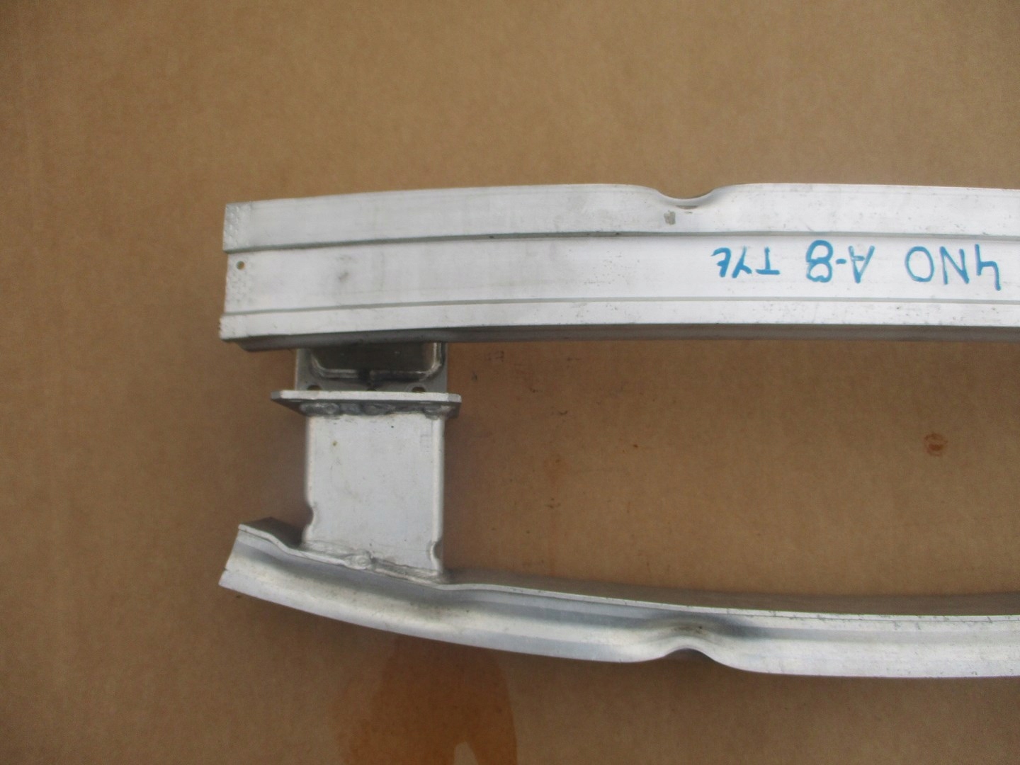 Stoßstangenträger Audi A8 4N0 heck hinten
