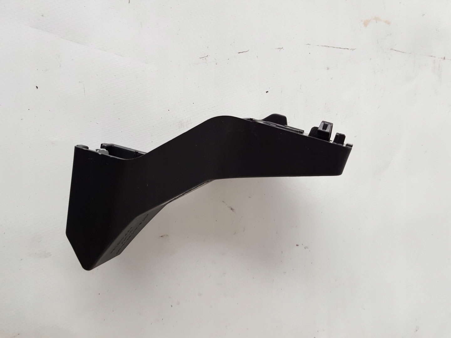 bumper bracket right rear part FORD FOCUS MK4 sedan