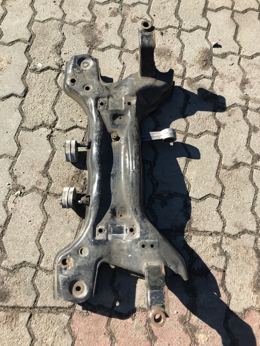 SKODA VW POLO FABIA axle beam subframe 6R0199315